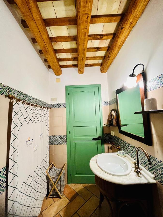 Cortile Padre Vincenzo Apartment Erice Exterior photo